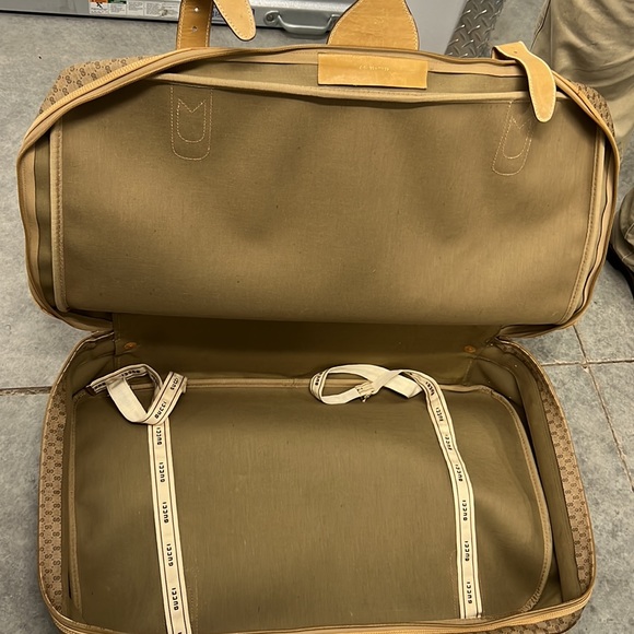 Large Vintage Gucci Suitcase Travel Bag - Picture 5 of 7
